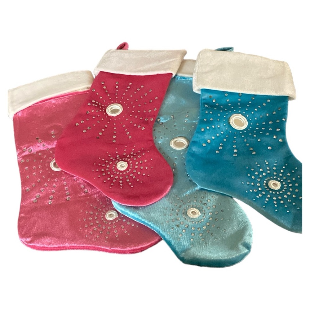 Christmas stockings (4) retro look in pink and blue with a little flower power